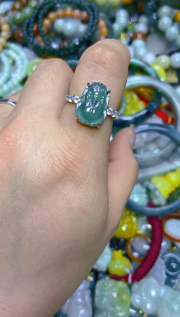 颈饰未镶嵌翡翠/F/翡翠A货，一件也是批发价