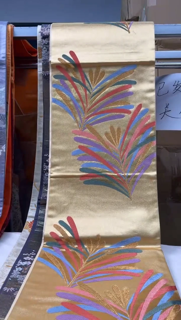 【闪购商品】织绣精选红红火火大吉大利
