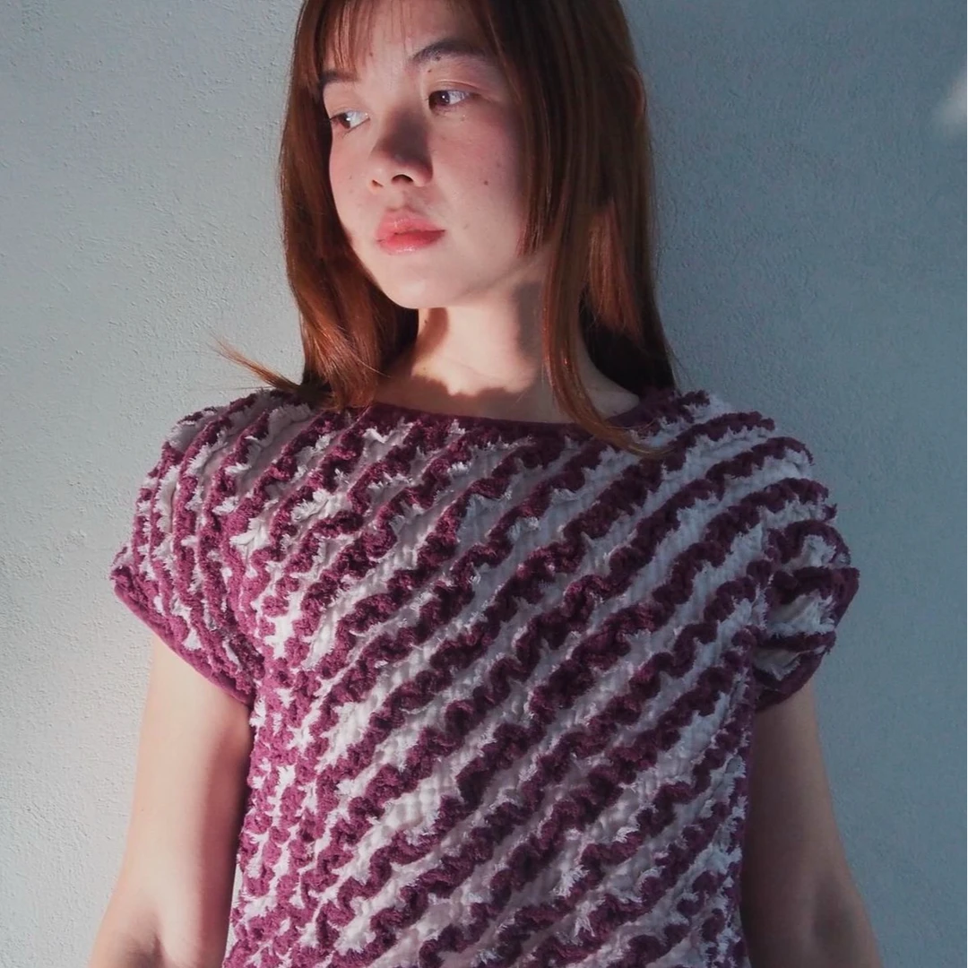 泰国手工短款上衣半袖圆领印花夏季短袖t恤单件女