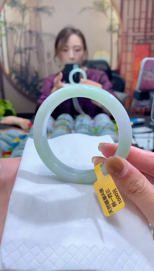 未镶嵌手镯翡翠000073833