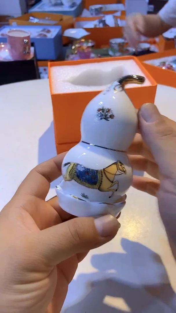 鸿辉家品牌瓷器，京东包邮！