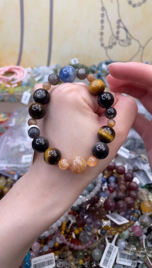 未镶嵌石英质玉手饰515