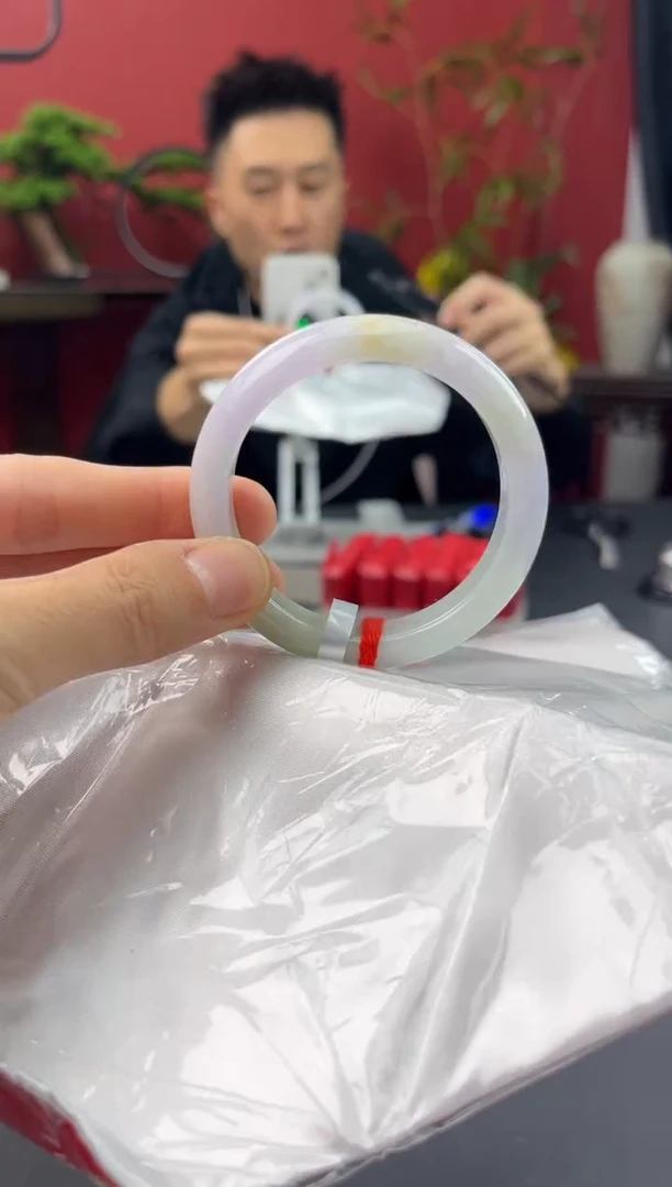 未镶嵌手镯翡翠5