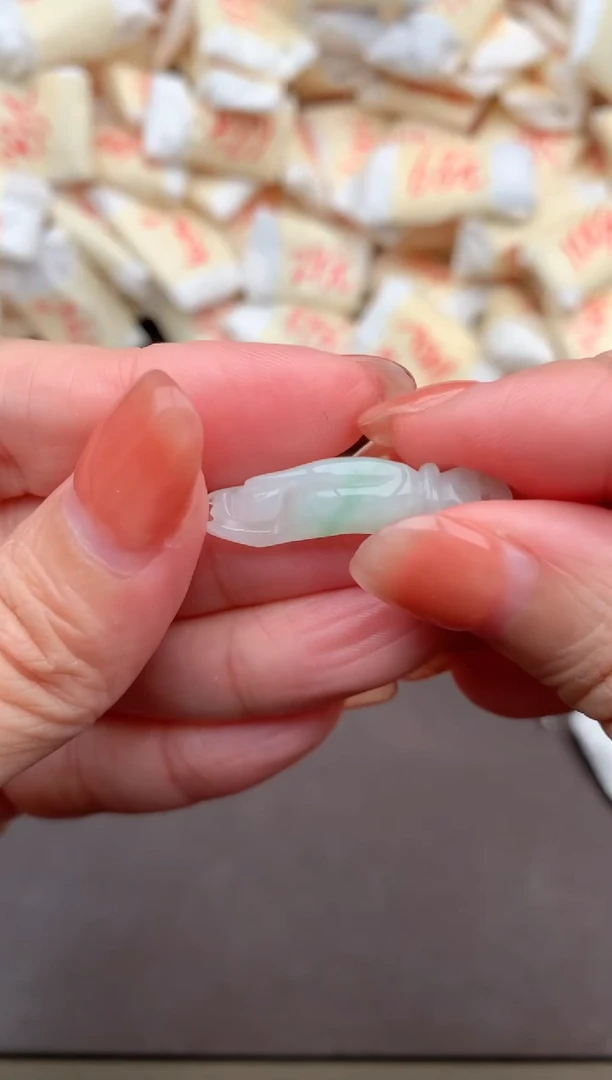 未镶嵌挂件翡翠福利