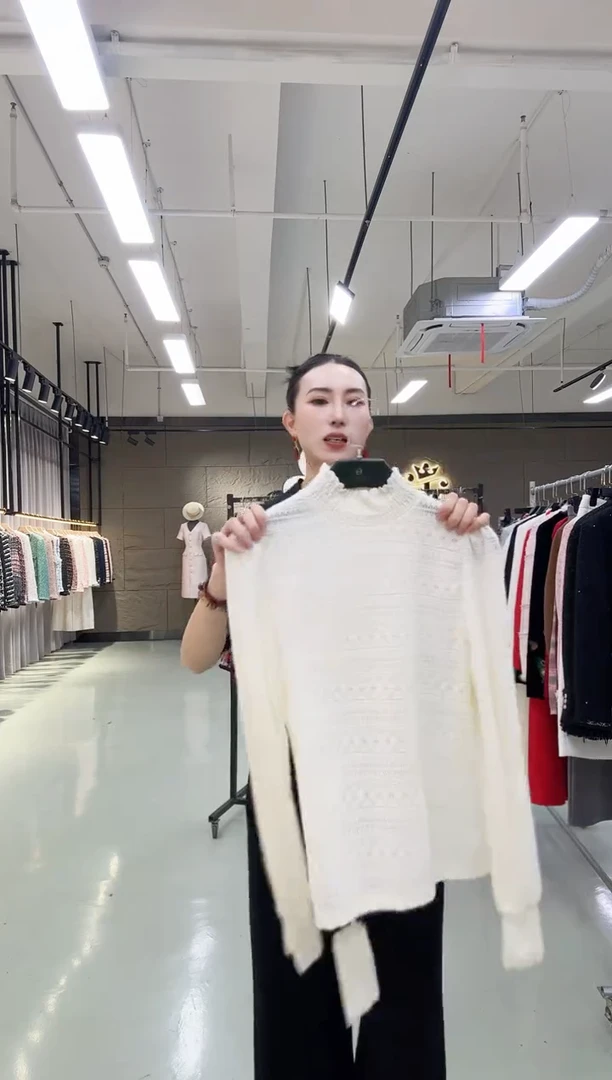 岚子闪购 2025年新款服装上衣 孤品清货 编号022