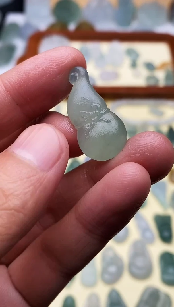 定制翡翠未镶嵌天然缅甸A货翡翠