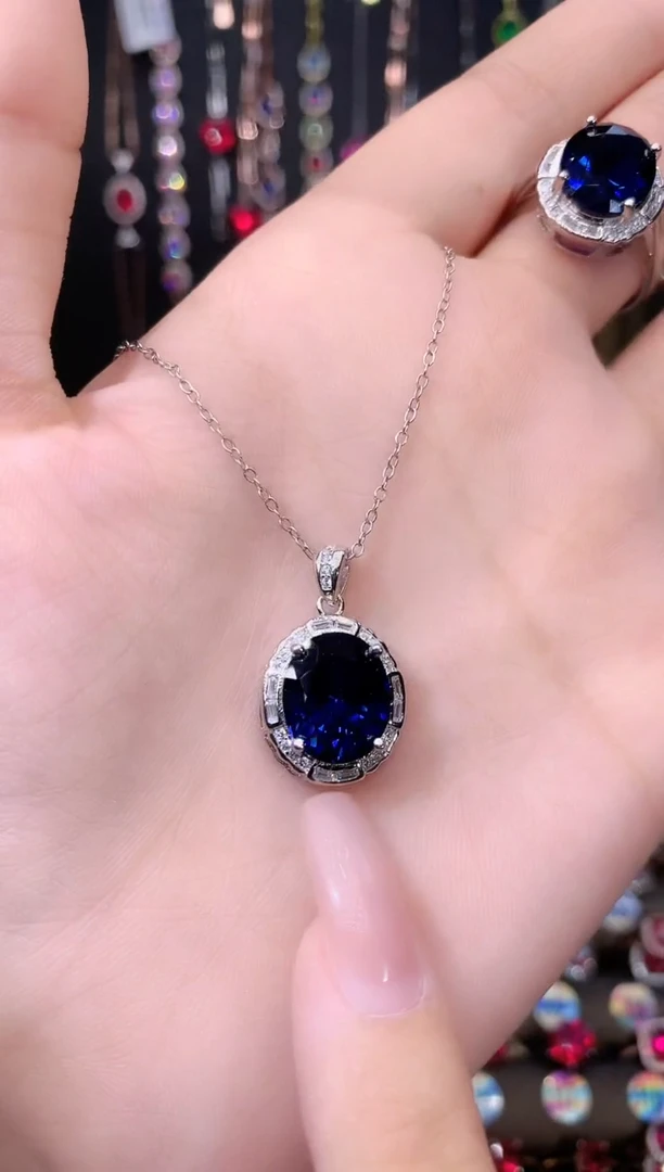 蓝宝石吊坠(赠链)银S925镶嵌银