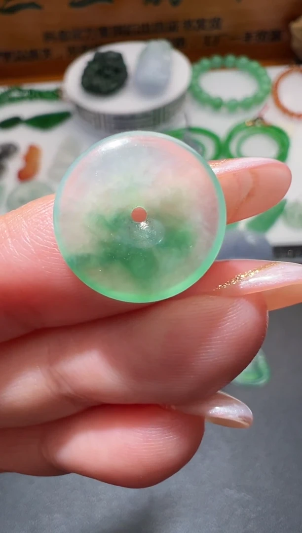 定制翡翠未镶嵌14.8*2.4平安扣