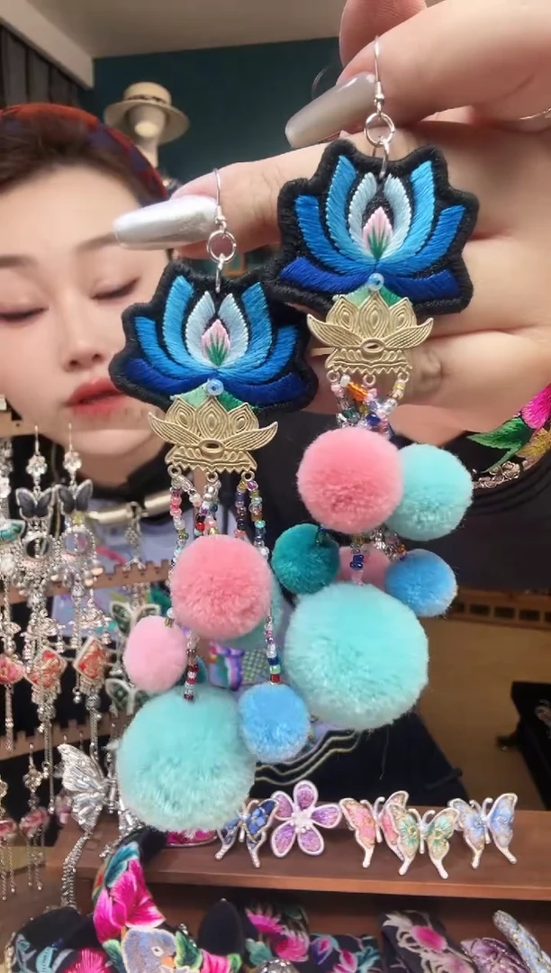 刺绣纯手工民族风刺绣耳环