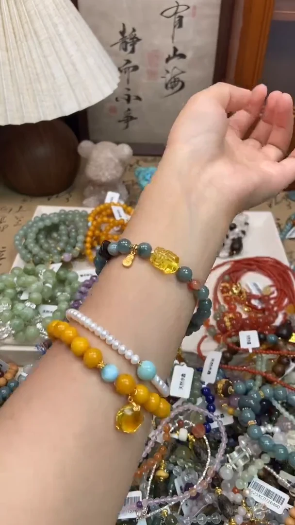 手饰翡翠未镶嵌171