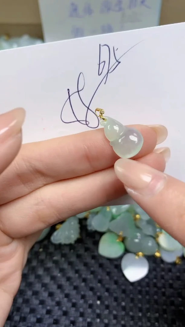 【闪购商品】翡翠颈饰18K金镶嵌天然缅甸A货翡翠