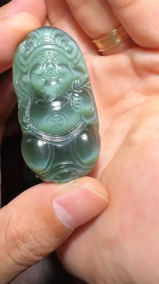 未镶嵌和田玉挂件和田玉