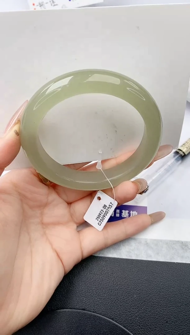 未镶嵌手镯石英质玉w136-DB56.2