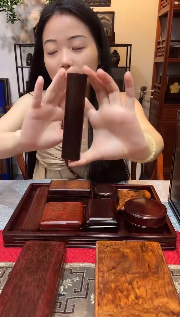 紫檀木类成套家具紫檀高级香管