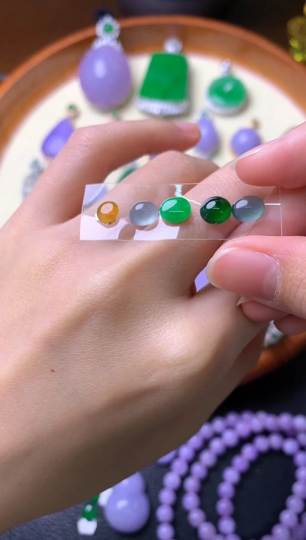 【闪购商品】定制翡翠未镶嵌裸石（镶嵌定制）