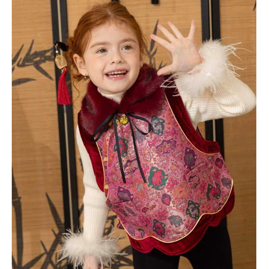 女童2026年服新款冬加厚新年新中式国风马甲255-蜜桃汁-58365红色