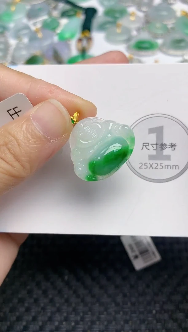 颈饰18K金镶嵌翡翠天然缅甸A货翡翠百元以上9元证书费自理