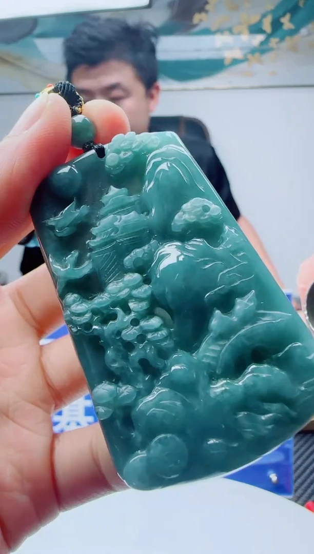 翡翠未镶嵌颈饰多样性随机发其一