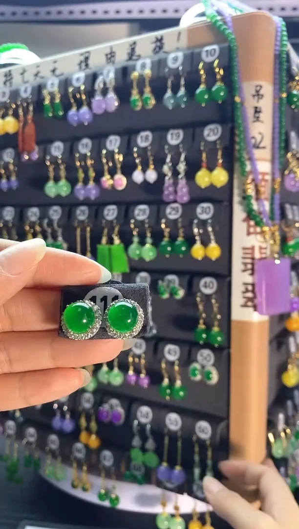 翡翠银S925镶嵌耳饰111........