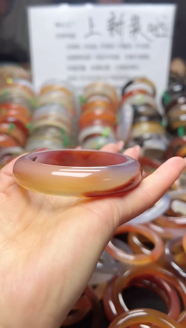 【闪购商品】玛瑙/玉髓手镯未镶嵌91