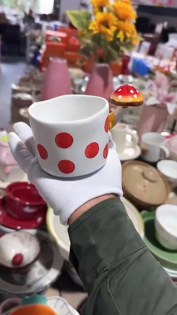 陶瓷蘑菇杯 微瑕凑满20元包邮