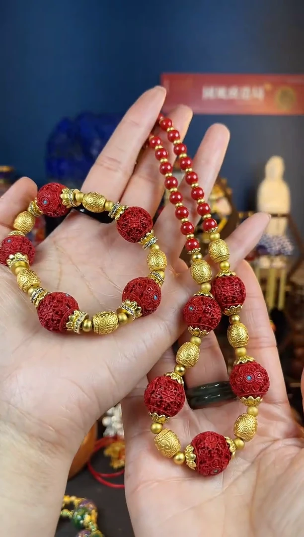 【闪购商品】红红满雕工设计师款手串+项链