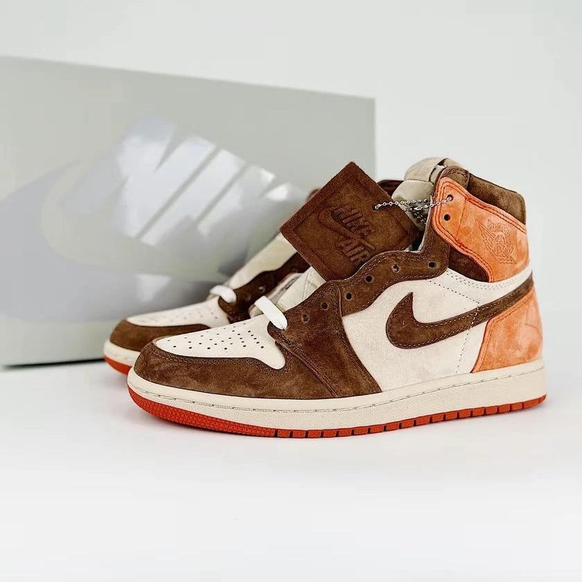 NIKE/耐克正品Air Jordan 1 HIGH男女复古高帮运动板鞋FQ2941-200