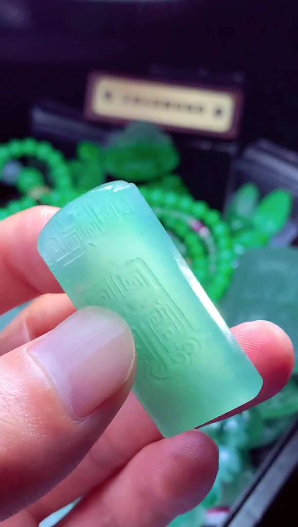 未镶嵌定制翡翠黎*#翡翠毛货定制