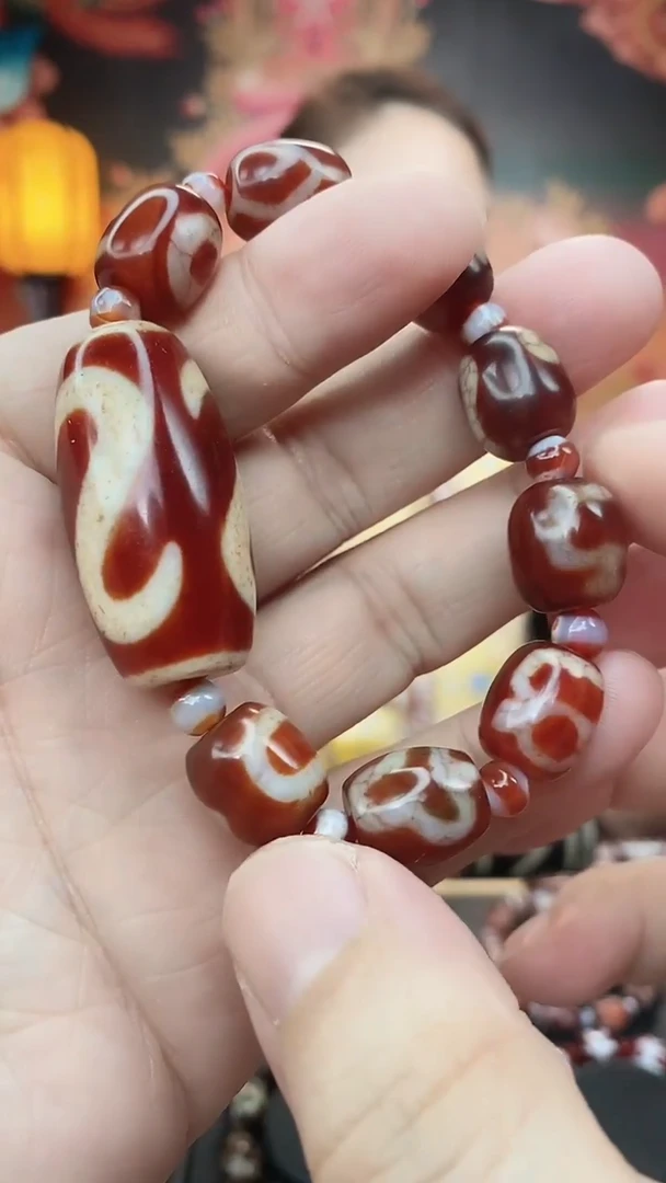 【闪购商品】玛瑙/玉髓手串未镶嵌玛瑙三金钱钩手串
