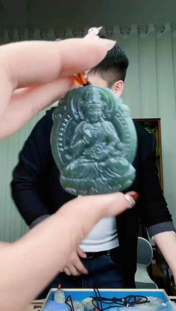 【闪购商品】和田玉挂件未镶嵌拍一发一，多样性发货！