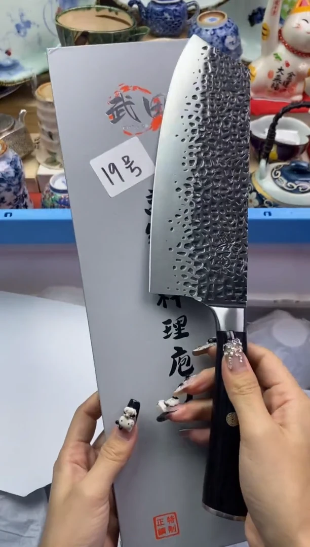 【闪购商品】瓷片隆莲瓷器欢迎大家