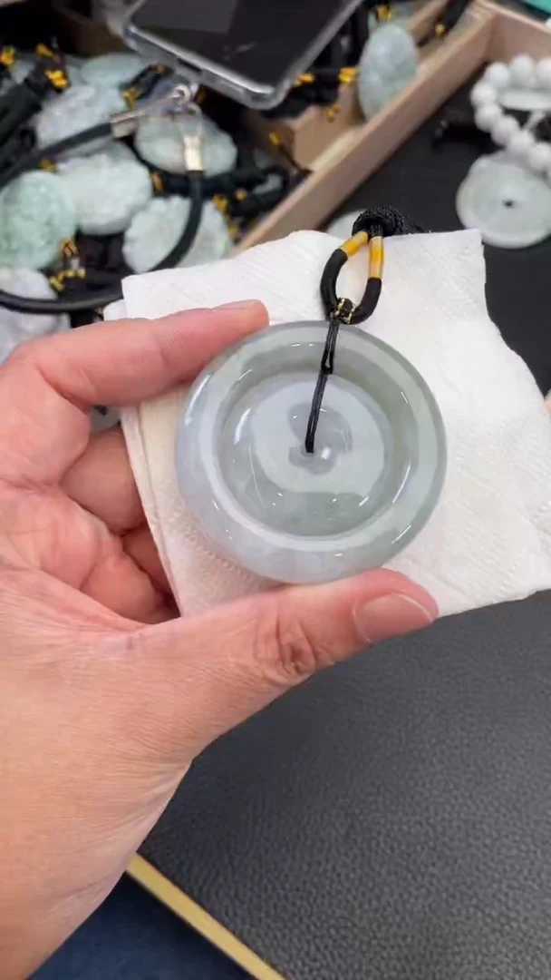 颈饰未镶嵌翡翠天然缅甸翡翠A货128