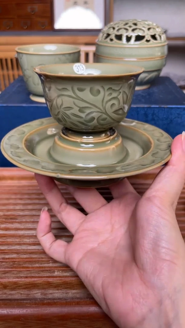 瓷器313仰山 纯手工橄榄绿莲纹盏托套装