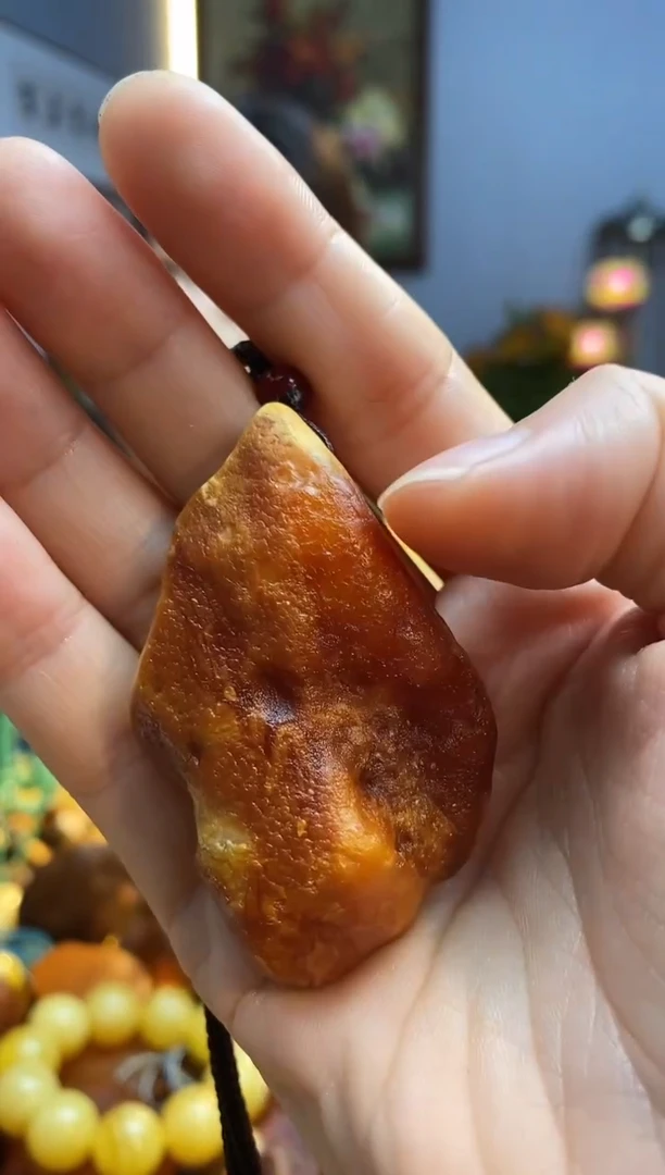 琥珀颈饰未镶嵌吊坠