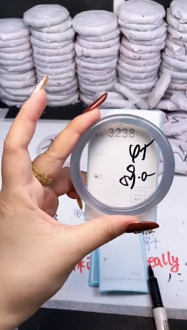 手镯玛瑙/玉髓未镶嵌3238