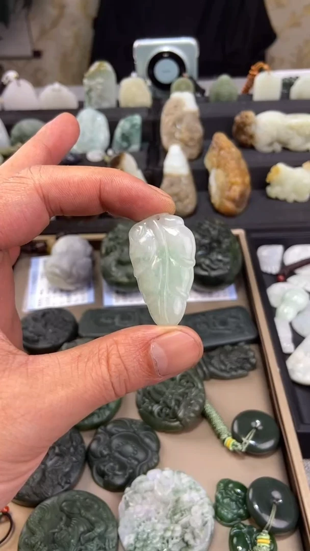 吊坠(不含链)未镶嵌翡翠翡翠叶子