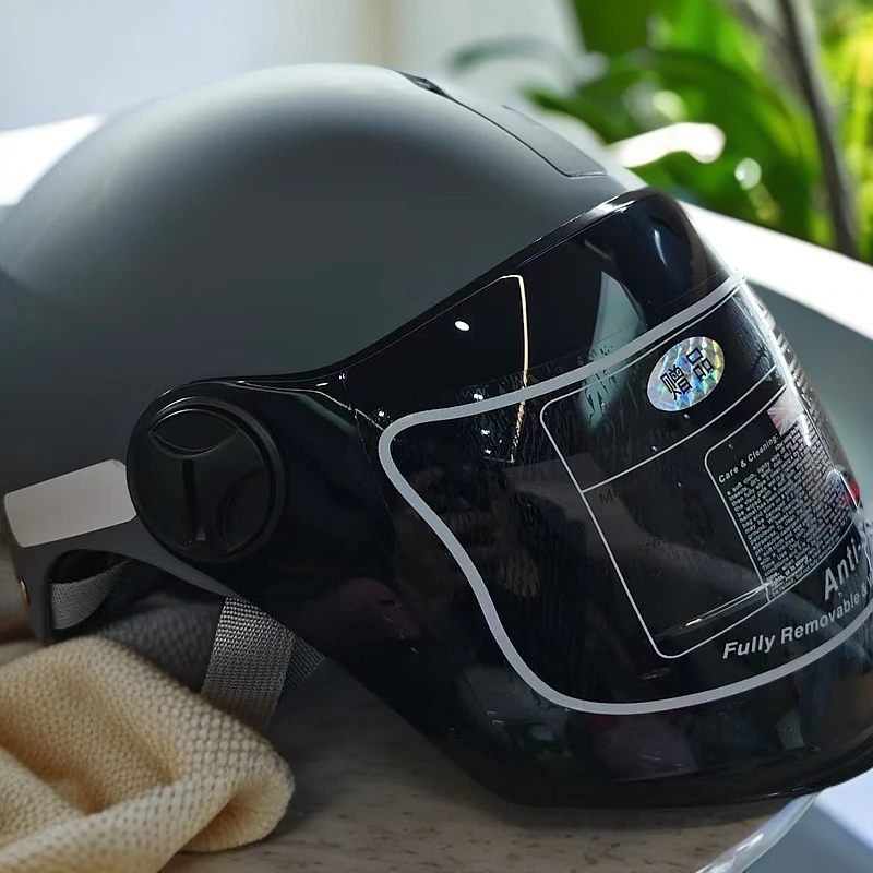 309哑灰茶长镜片电动车瑕疵头盔全盔全覆式护面电动车头盔