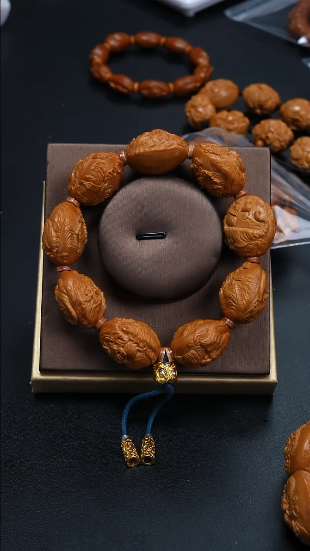 手串/手链橄榄核虎啸山林