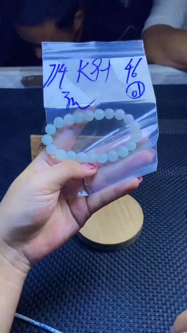 定制翡翠未镶嵌天然缅甸A货翡翠，多样性发货只发其一