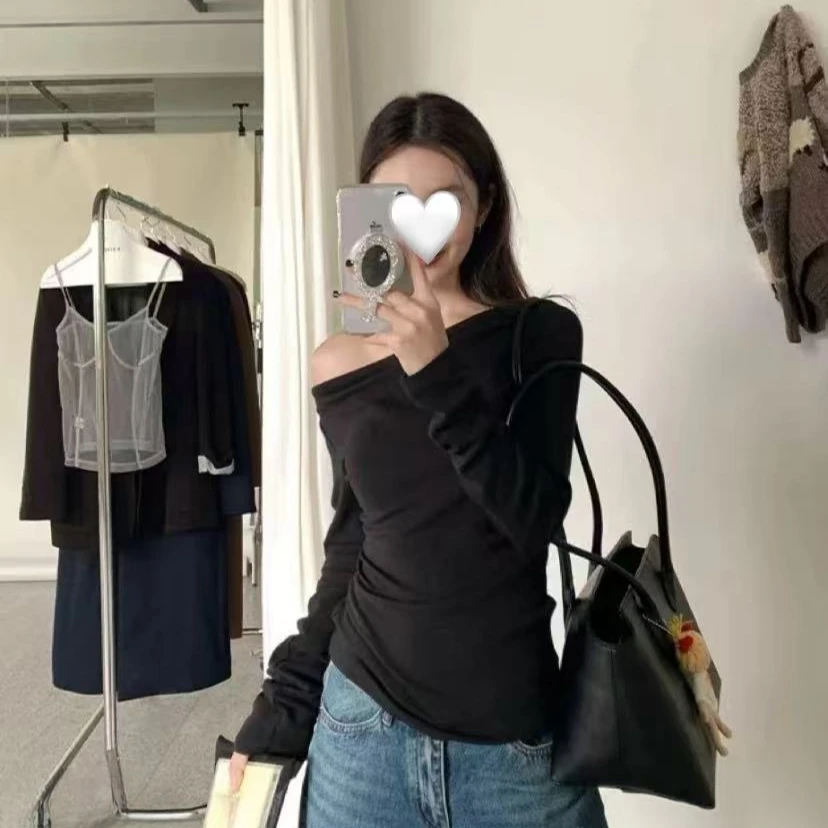 【气质佳人】春款斜肩显瘦纯色设计感长袖打底衣上衣