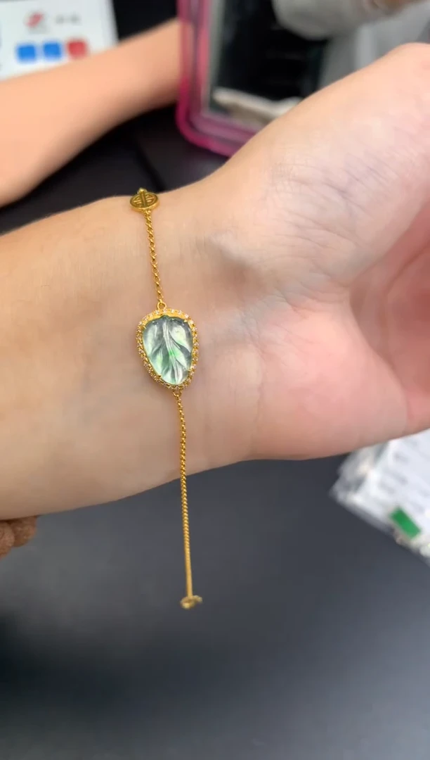 18K金镶嵌定制翡翠48小时鉴赏期 退货不扣服务费