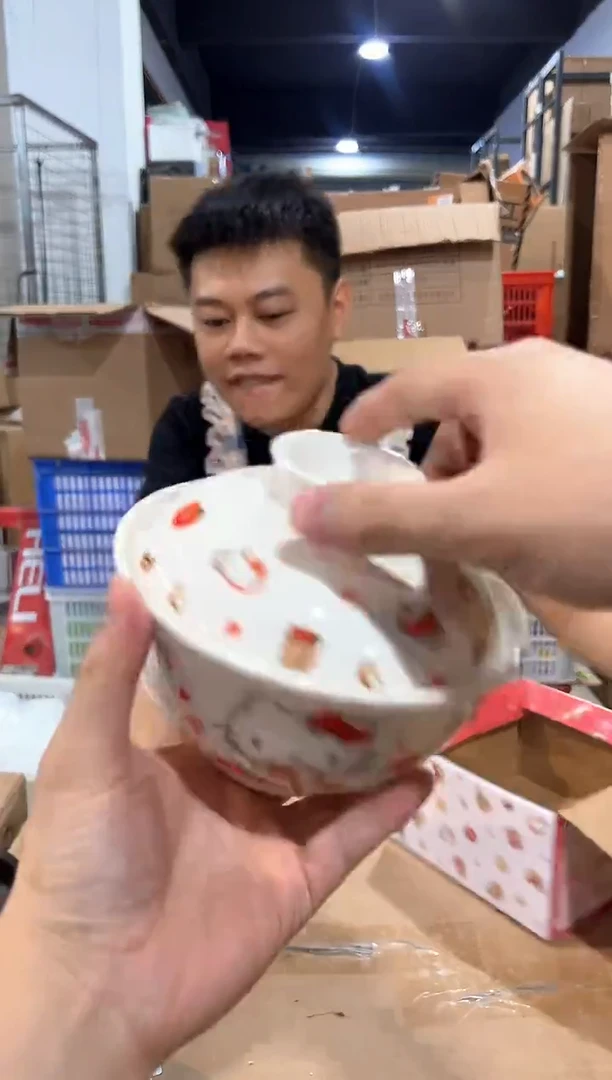 瓷片原盒kt猫带盖泡面碗