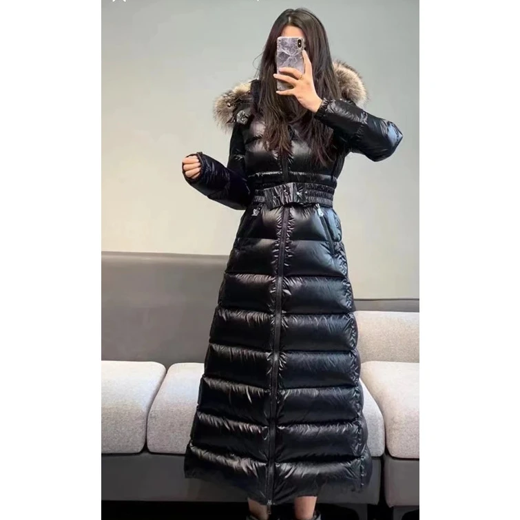 未使用 MONCLER 收腰羽绒服 黑色/4