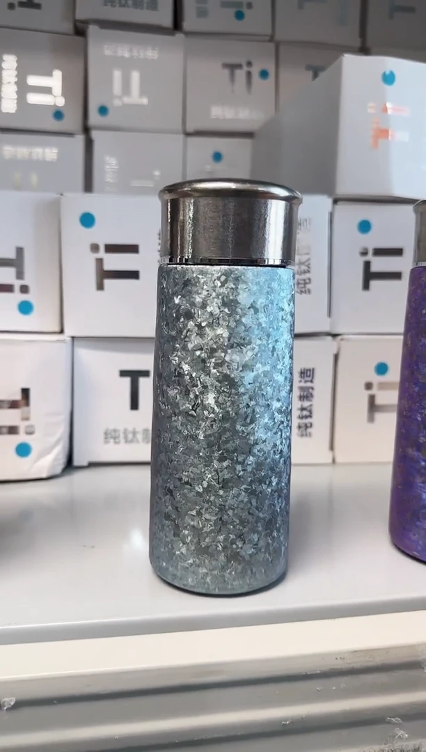 【闪购商品】瓷E055------------