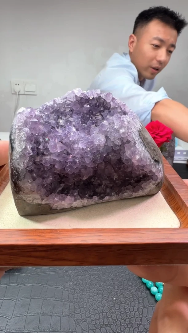 水晶手链未镶嵌天然紫晶洞摆件789