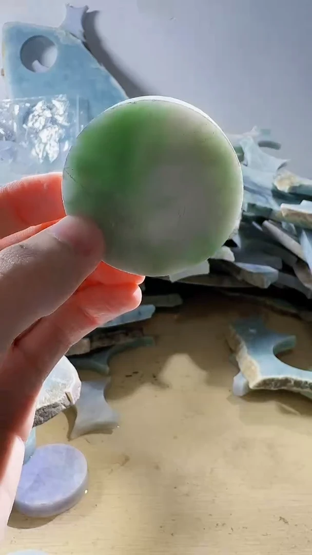 翡翠裸石缅甸翡翠A货文419
