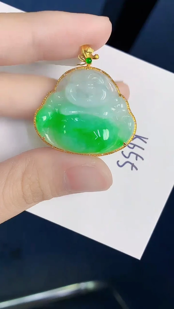 颈饰18K金镶嵌翡翠天然翡翠缅甸A货
