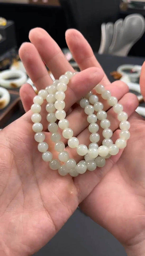 手串未镶嵌和田玉且末高青白手串卡8微色差多样性发其一