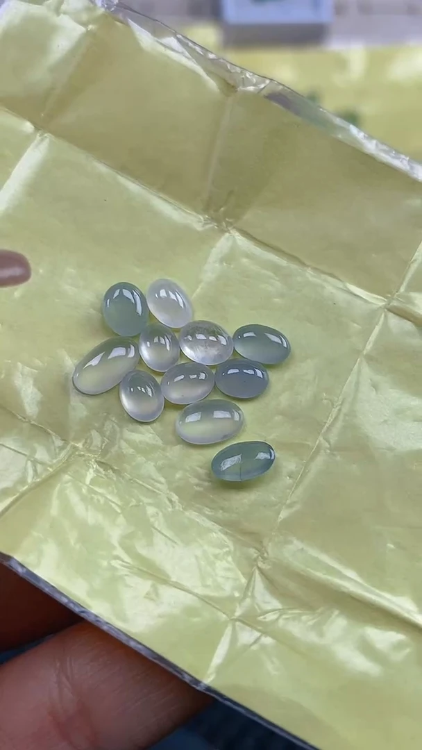 翡翠裸石天然翡翠蛋面14