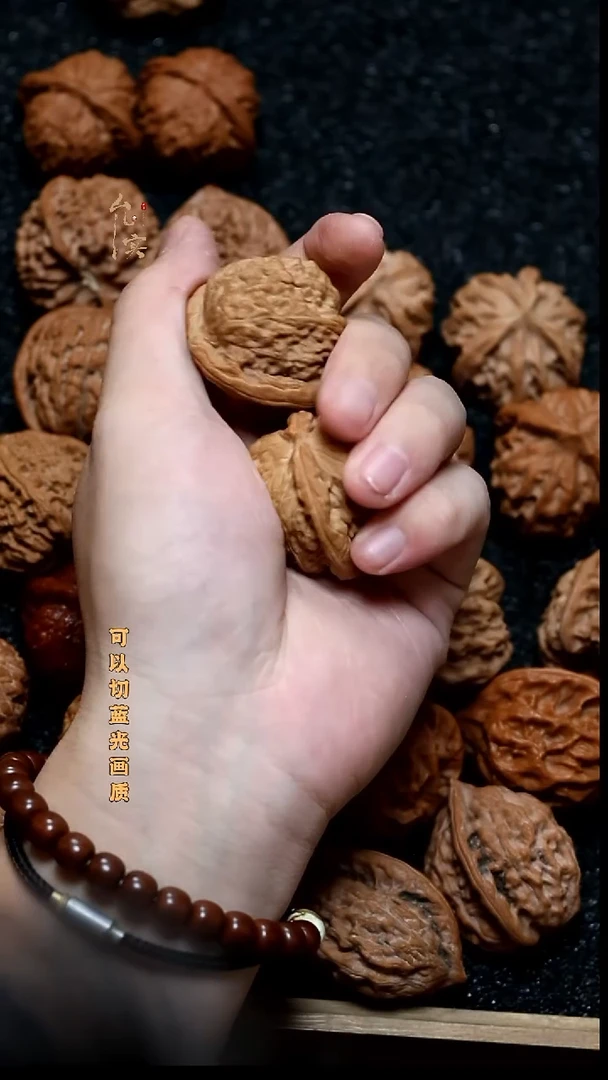 把件文玩核桃白狮子